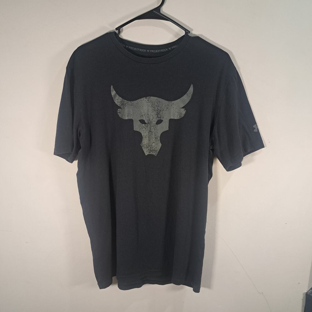 Project Rock Under Armour Brahma Bull Black Medium T-Shirt